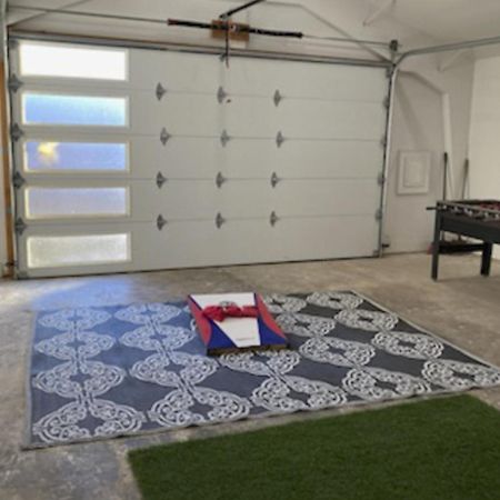 The Sinatra Villa Bentonville Luaran gambar